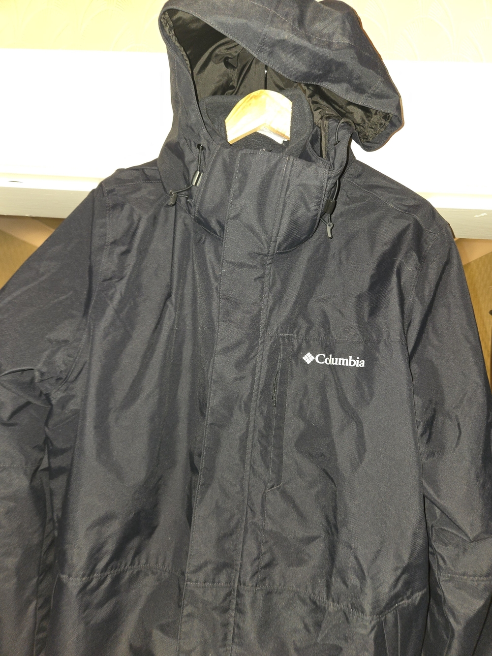 Columbia Men's Waterproof Hooded Rain Jacket Shell Fleece Lined Collar Large